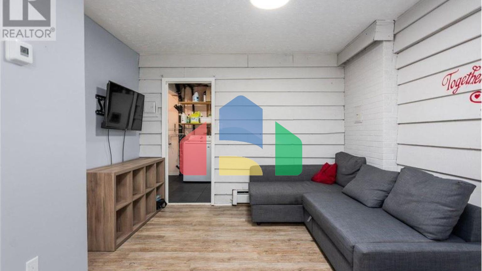 Residential - Single Family Home - Halifax, Canada - Canada