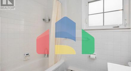 Residential - Single Family Home - Halifax, Canada - Canada