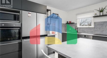 Residential - Single Family Home - Halifax, Canada - Canada