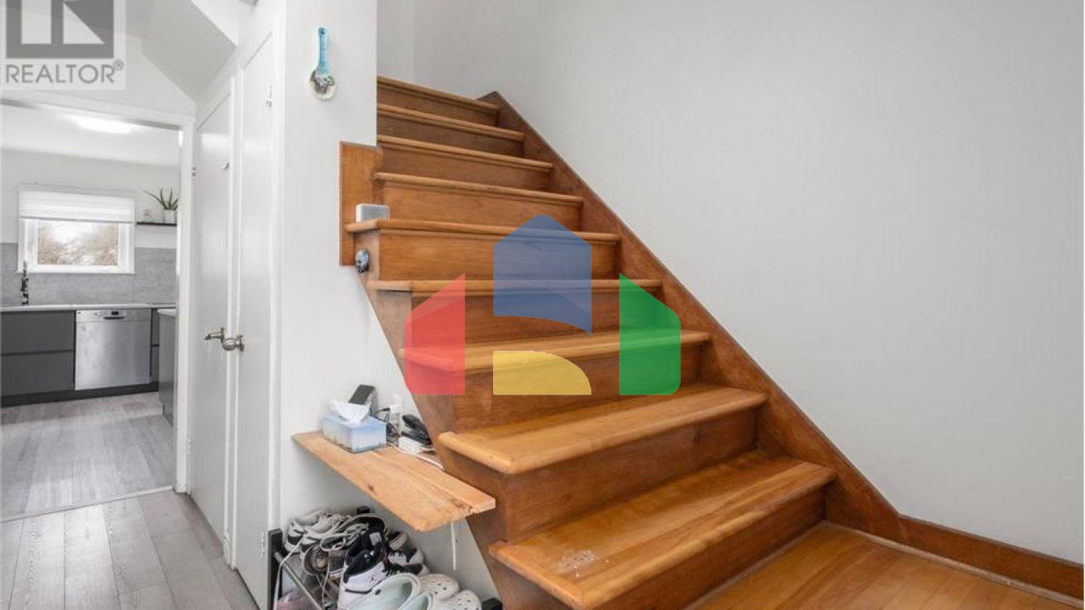 Residential - Single Family Home - Halifax, Canada - Canada