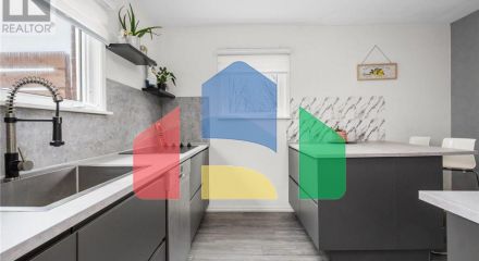 Residential - Single Family Home - Halifax, Canada - Canada