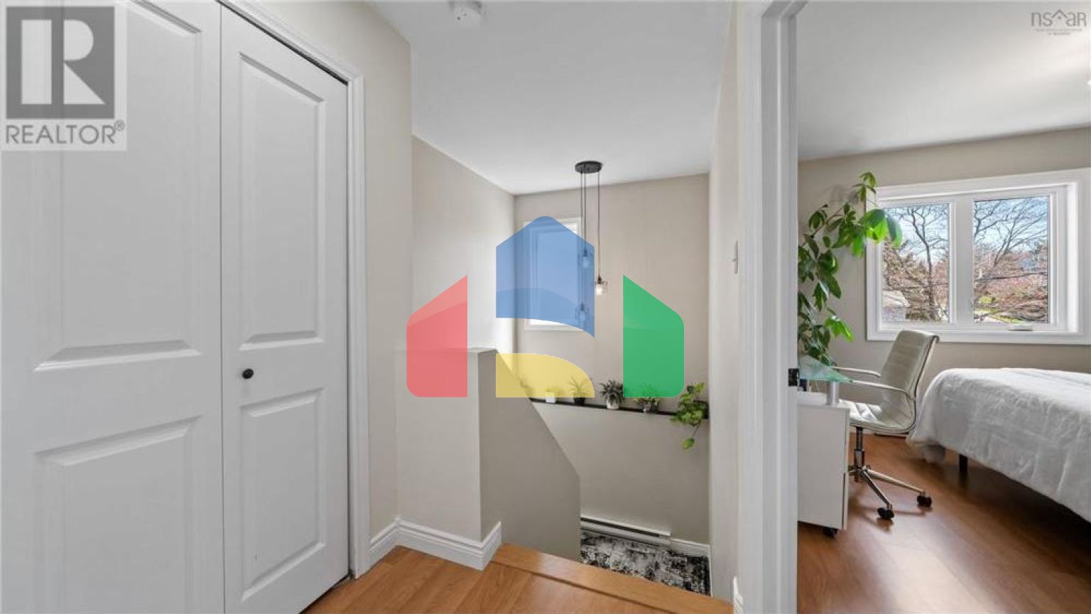 Residential - Single Family Home - Halifax, Canada - Canada