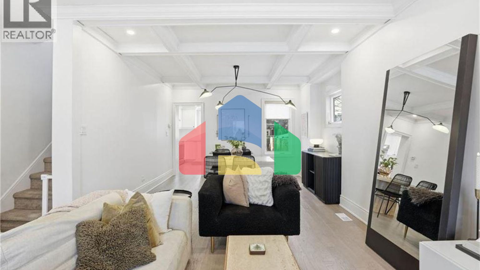 Residential - Single Family Home - Hamilton, Canada - Canada