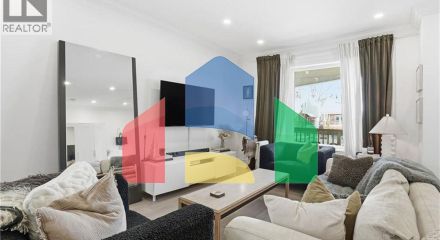 Residential - Single Family Home - Hamilton, Canada - Canada