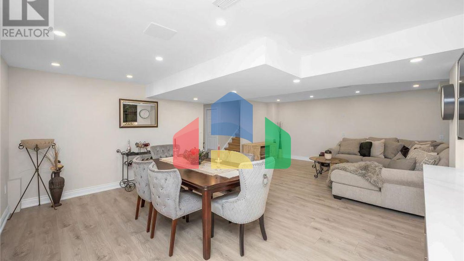 Residential - Multi-Family - Hamilton, Canada - Canada