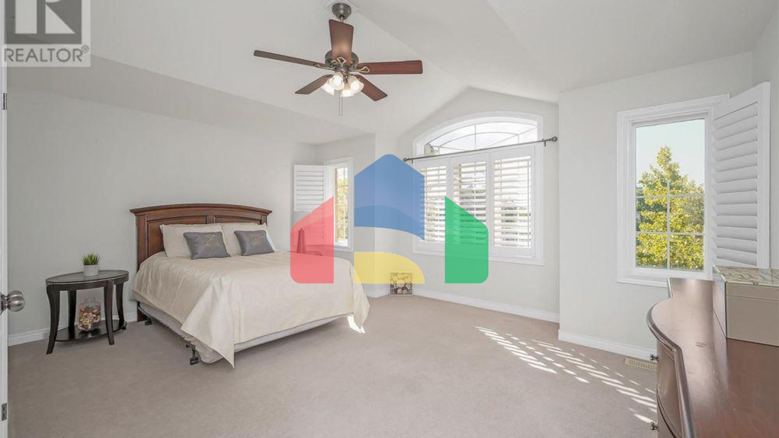 Residential - Multi-Family - Hamilton, Canada - Canada