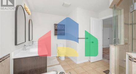 Residential - Multi-Family - Hamilton, Canada - Canada