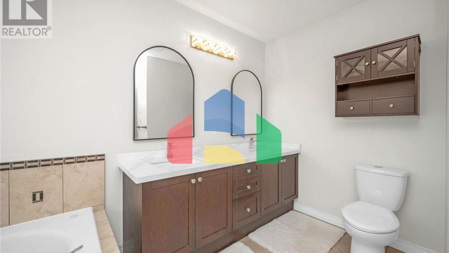 Residential - Multi-Family - Hamilton, Canada - Canada