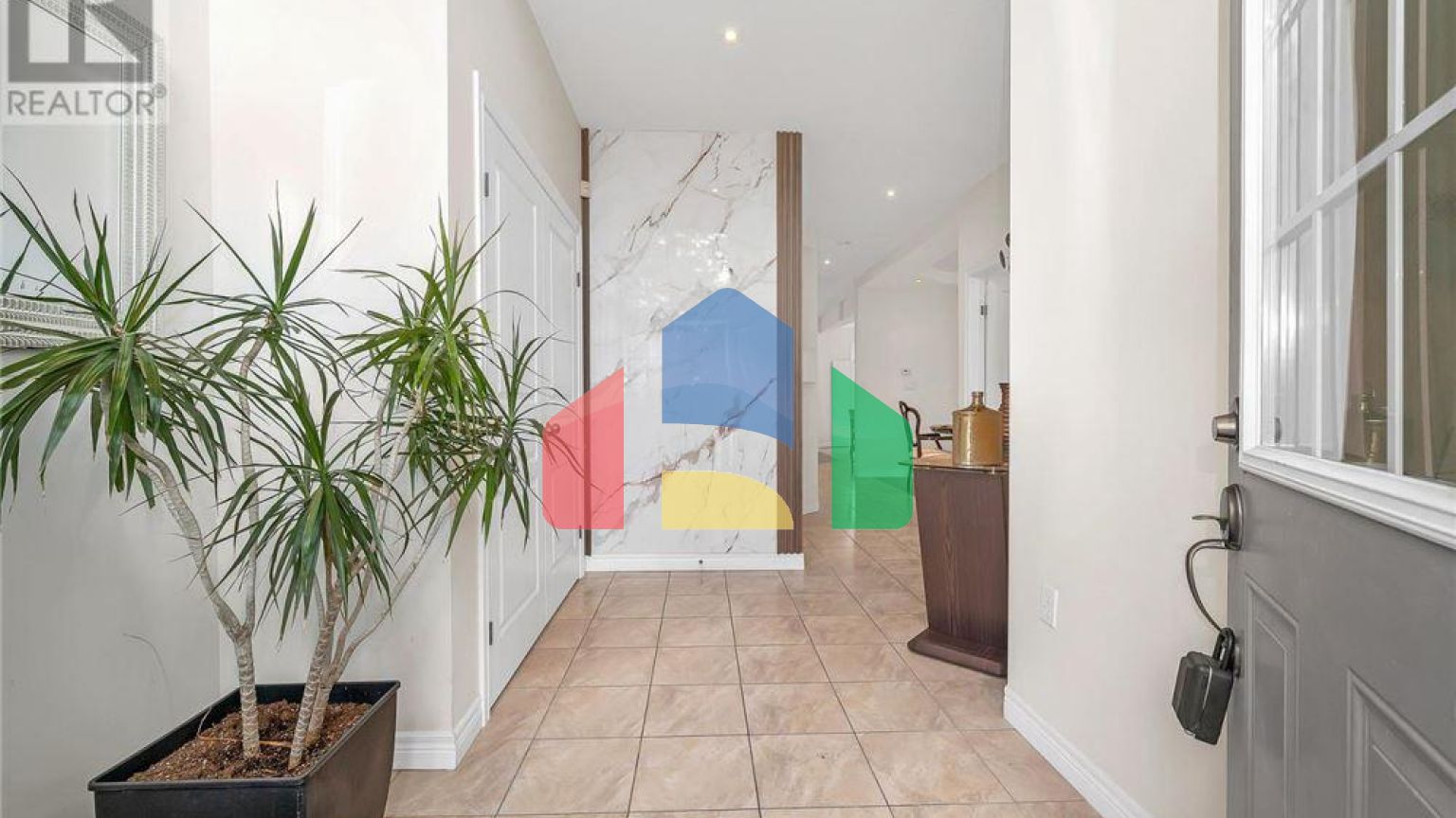 Residential - Multi-Family - Hamilton, Canada - Canada