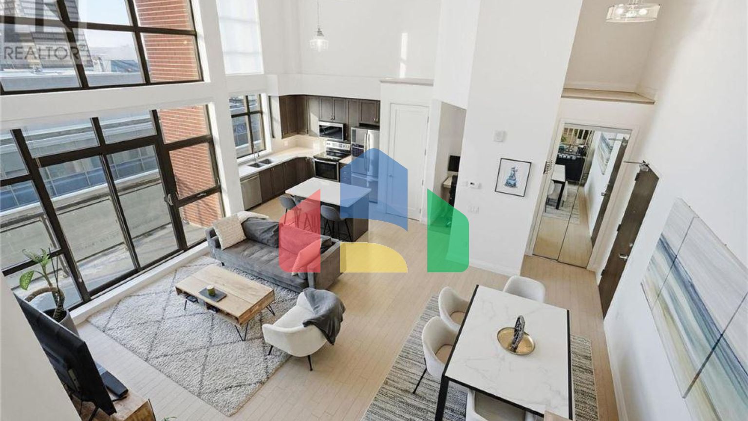 Residential - Single Family Home - Hamilton, Canada - Canada