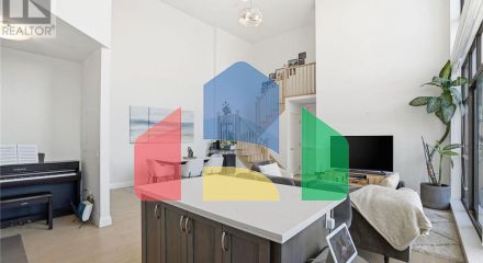 Residential - Single Family Home - Hamilton, Canada - Canada