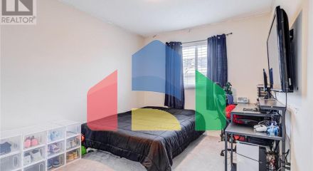 Residential - Single Family Home - Hamilton, Canada - Canada