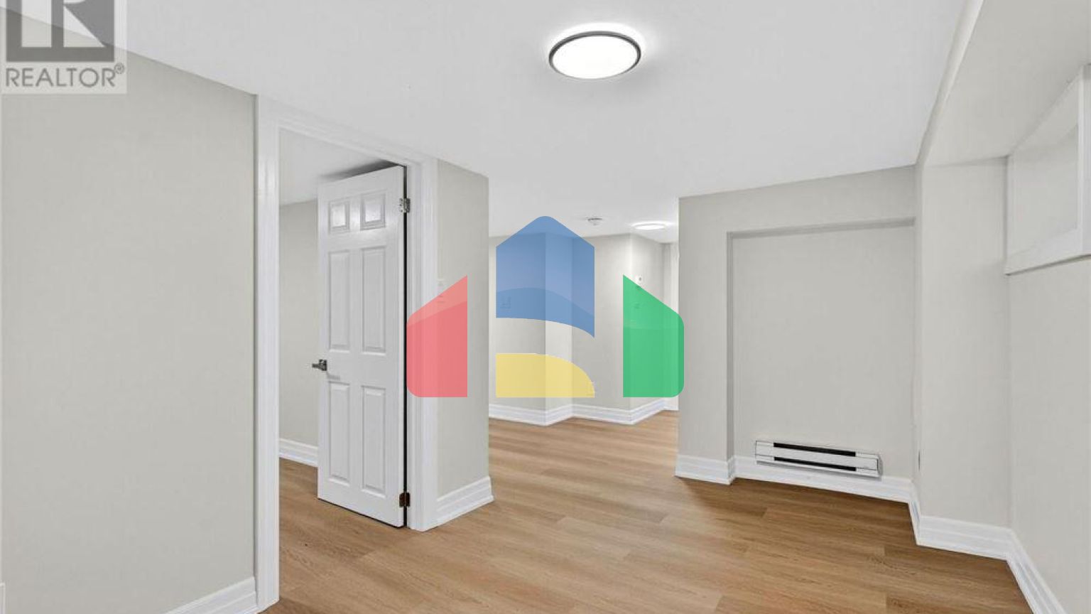 Residential - Multi-Family - Hamilton, Canada - Canada