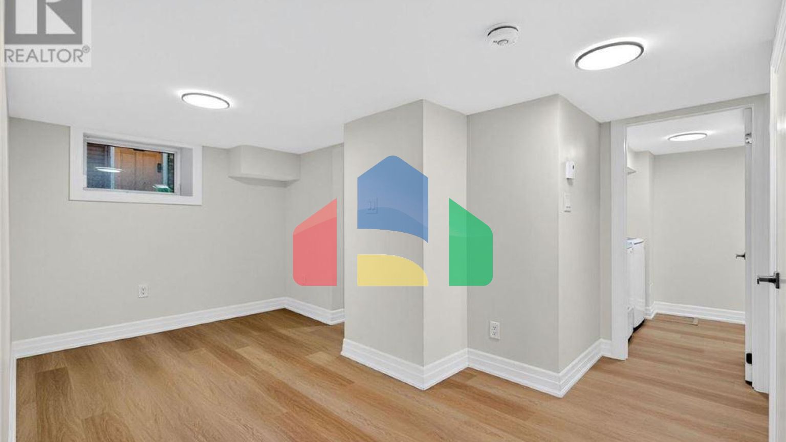 Residential - Multi-Family - Hamilton, Canada - Canada