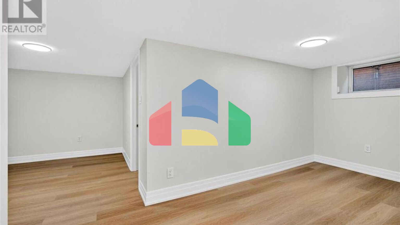 Residential - Multi-Family - Hamilton, Canada - Canada