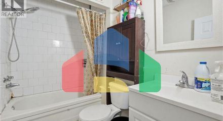 Residential - Multi-Family - Hamilton, Canada - Canada