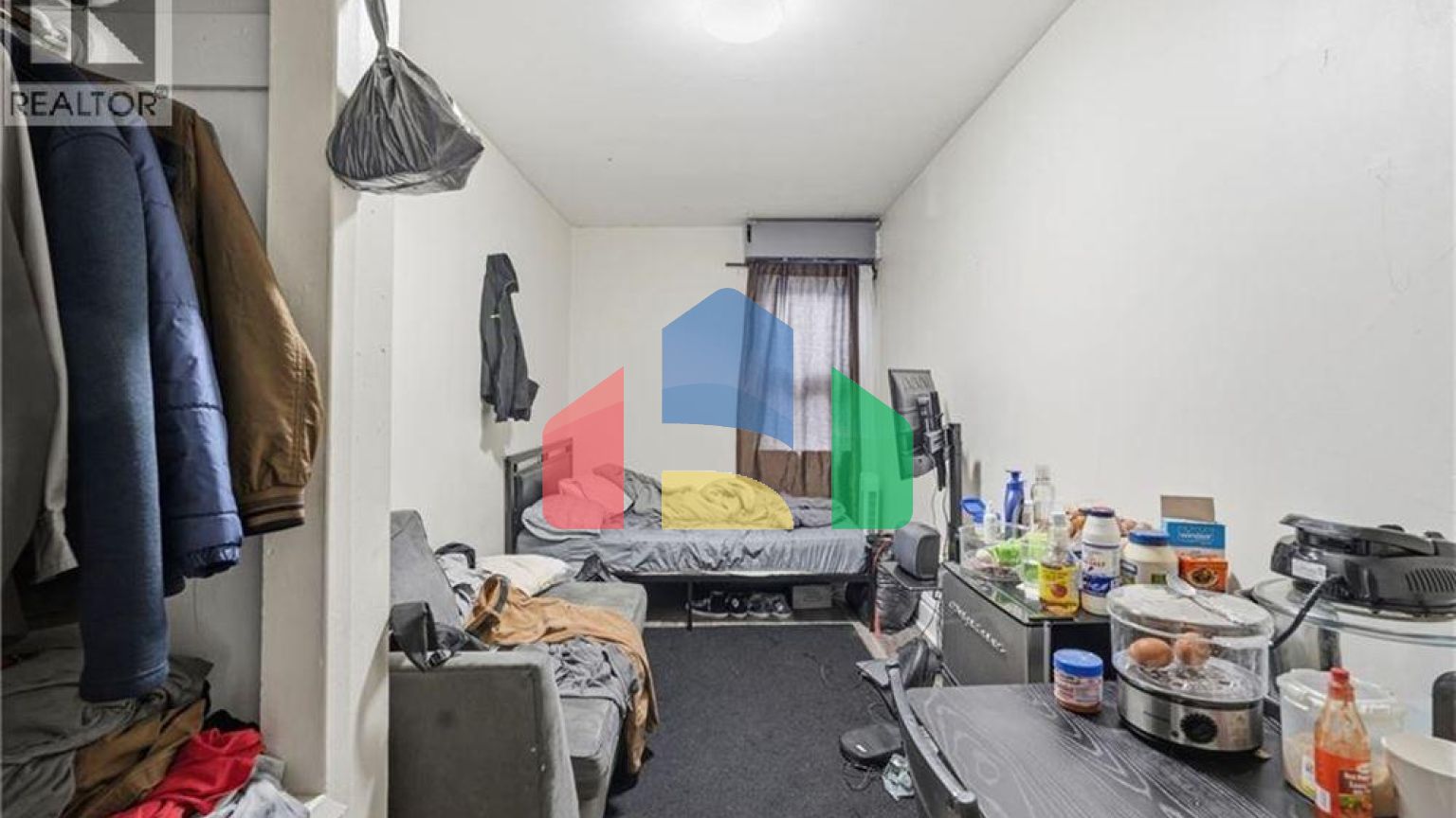 Residential - Multi-Family - Hamilton, Canada - Canada