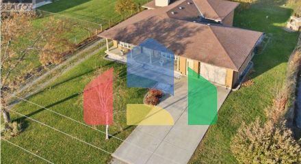 Residential - Single Family Home - Hamilton, Canada - Canada