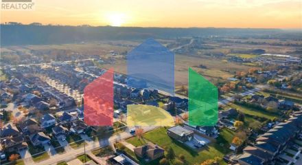 Residential - Single Family Home - Hamilton, Canada - Canada