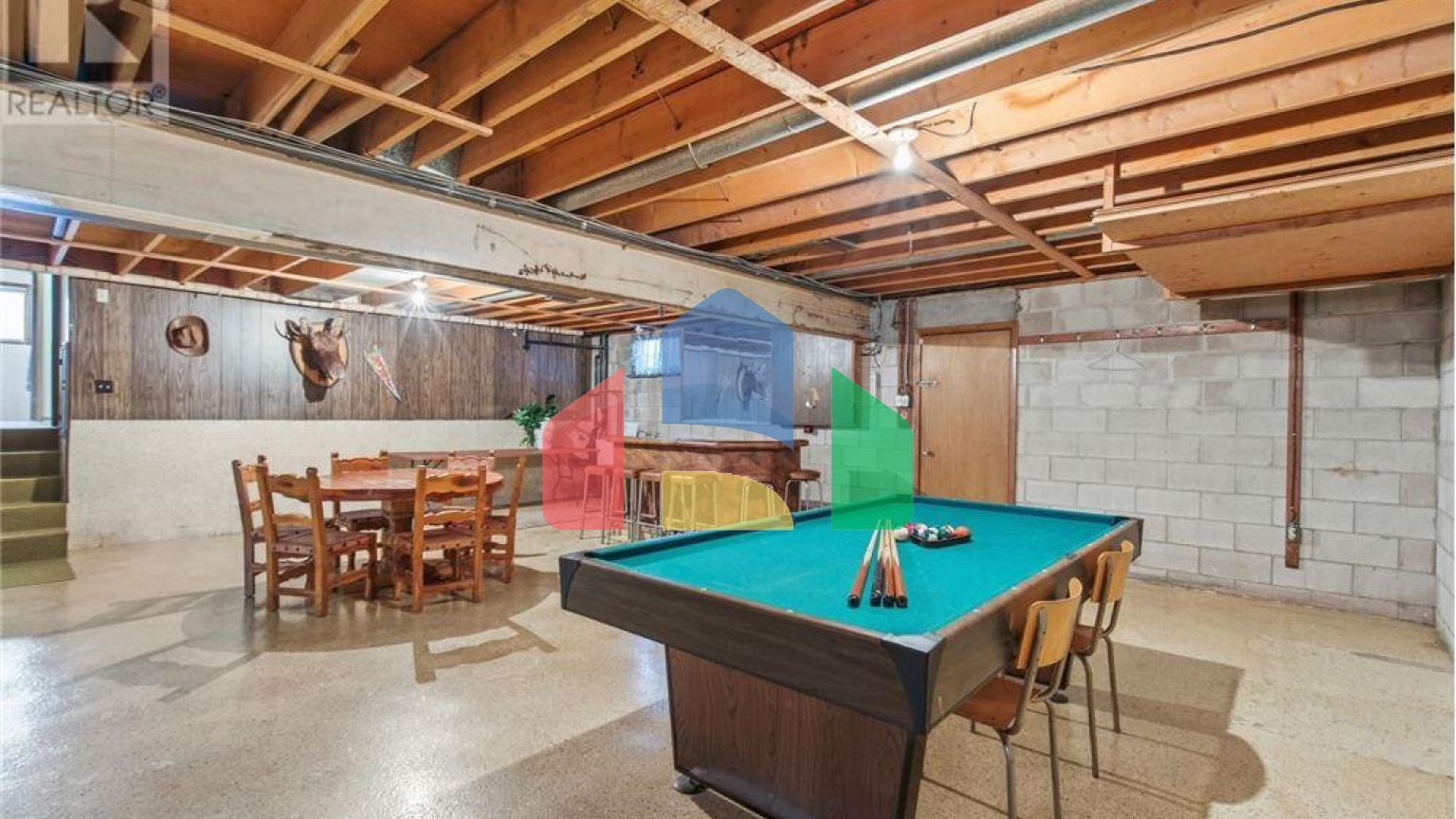 Residential - Single Family Home - Hamilton, Canada - Canada