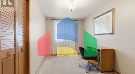 Residential - Single Family Home - Hamilton, Canada - Canada