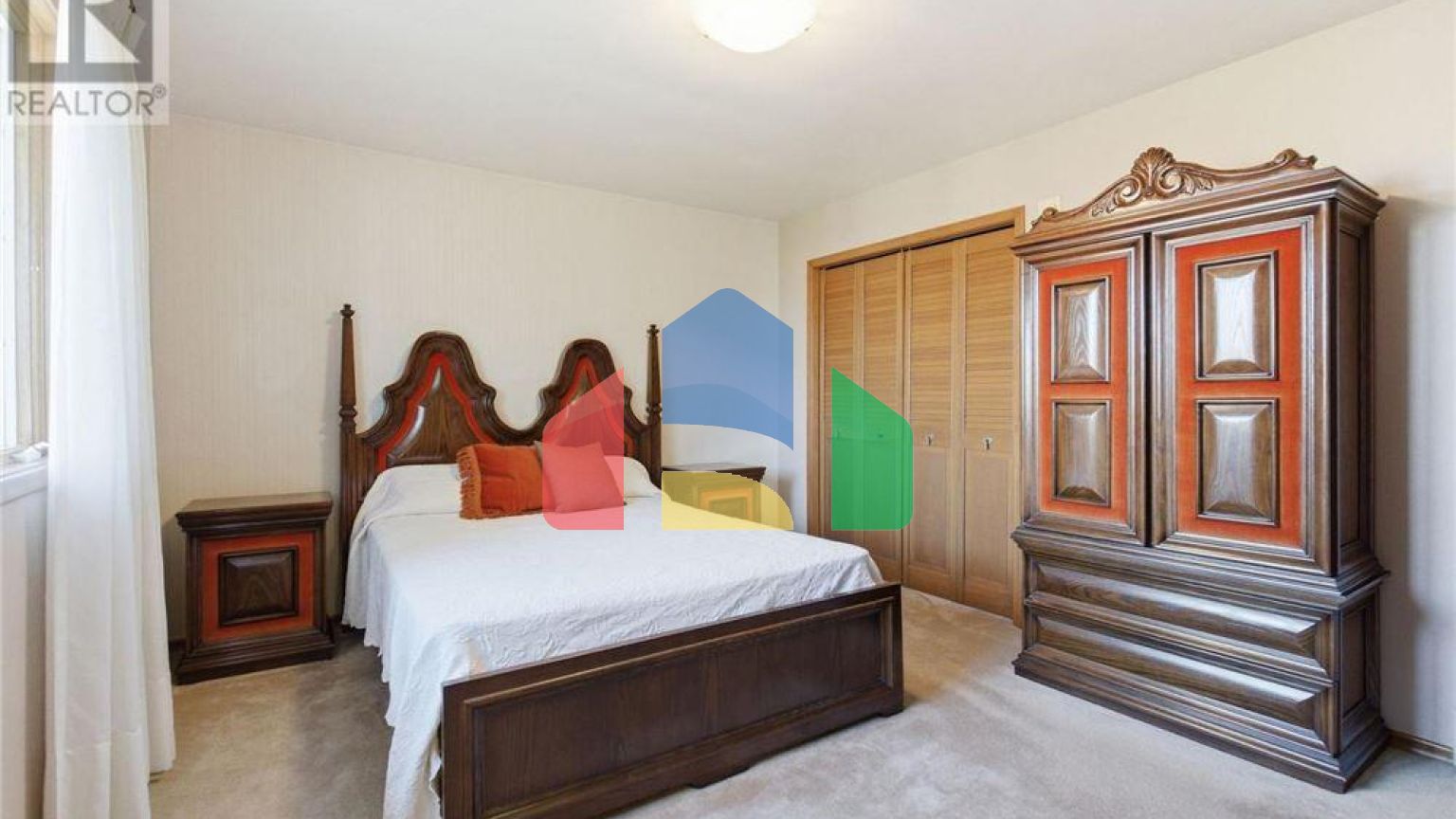 Residential - Single Family Home - Hamilton, Canada - Canada