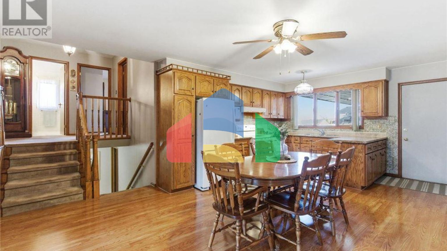 Residential - Single Family Home - Hamilton, Canada - Canada