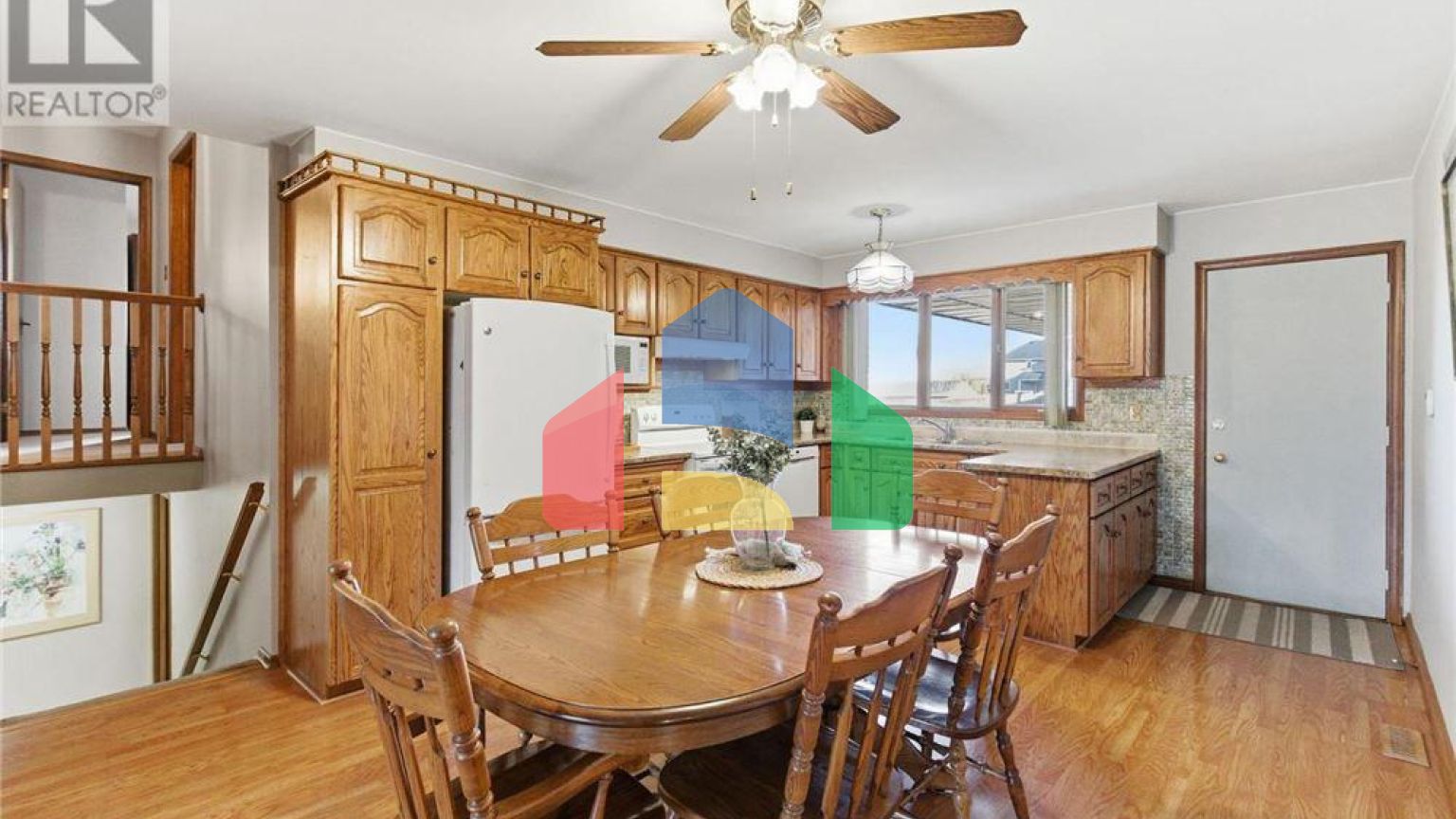 Residential - Single Family Home - Hamilton, Canada - Canada