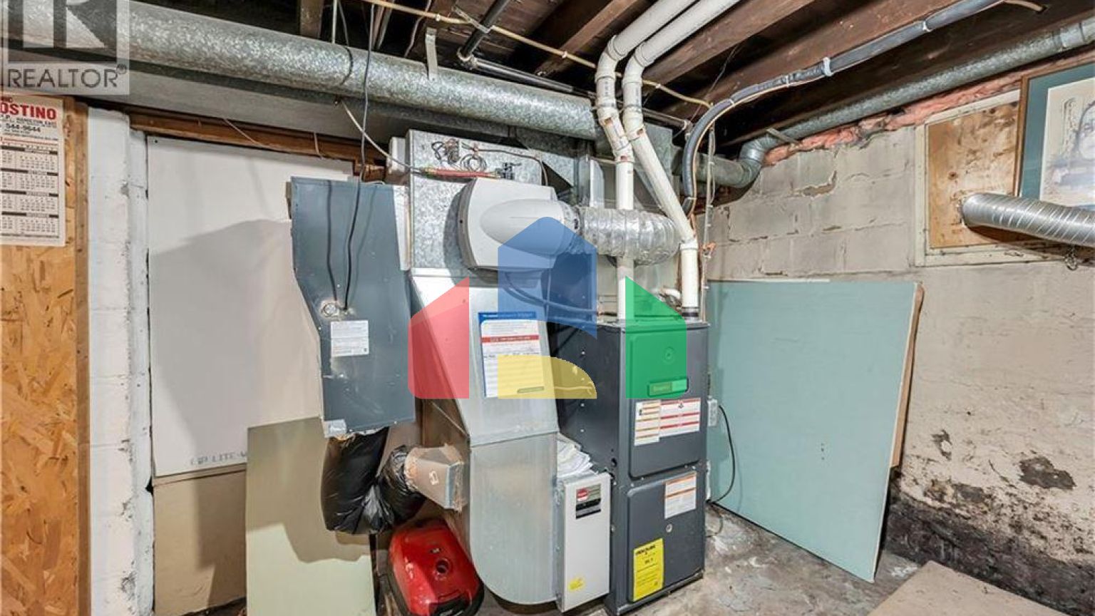 Residential - Single Family Home - Hamilton, Canada - Canada