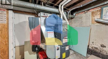 Residential - Single Family Home - Hamilton, Canada - Canada