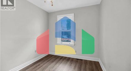 Residential - Single Family Home - Hamilton, Canada - Canada