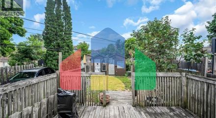 Residential - Single Family Home - Hamilton, Canada - Canada