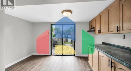 Residential - Single Family Home - Hamilton, Canada - Canada