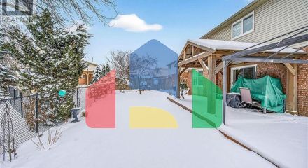 Residential - Single Family Home - Hamilton, Canada - Canada