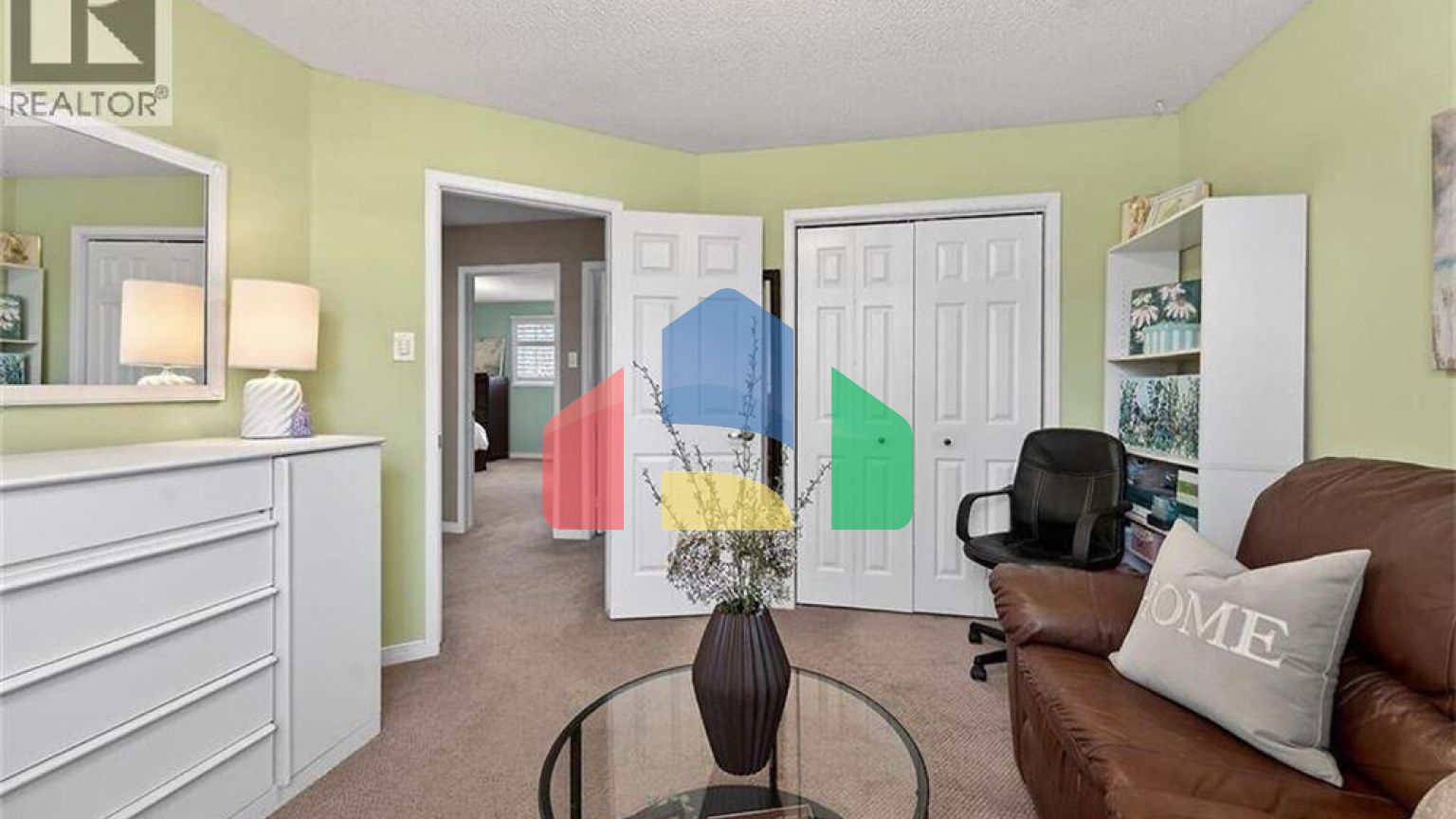 Residential - Single Family Home - Hamilton, Canada - Canada