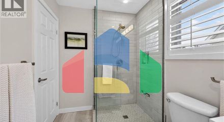 Residential - Single Family Home - Hamilton, Canada - Canada