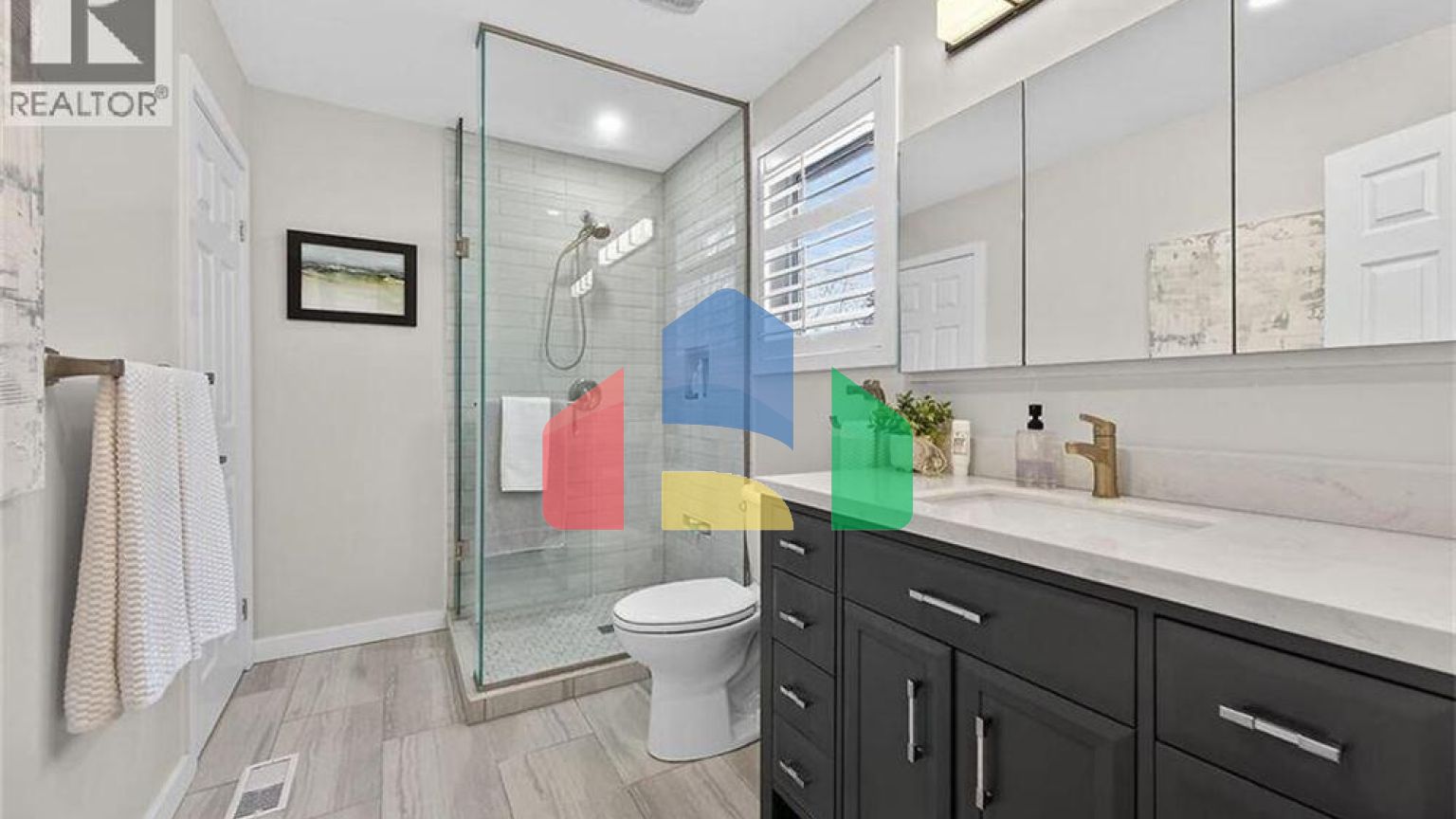 Residential - Single Family Home - Hamilton, Canada - Canada