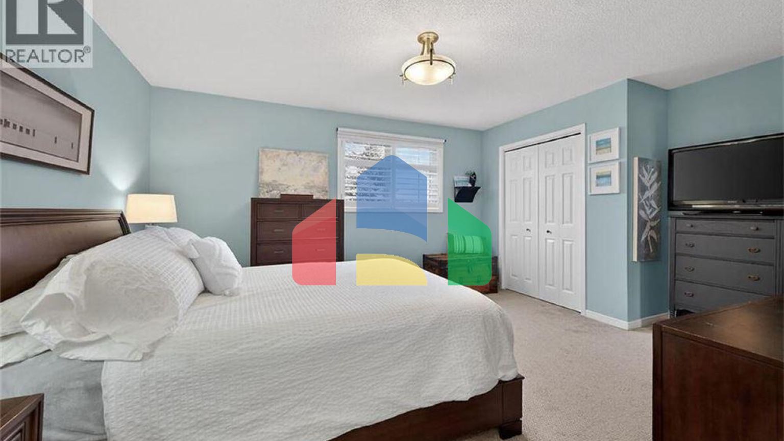 Residential - Single Family Home - Hamilton, Canada - Canada