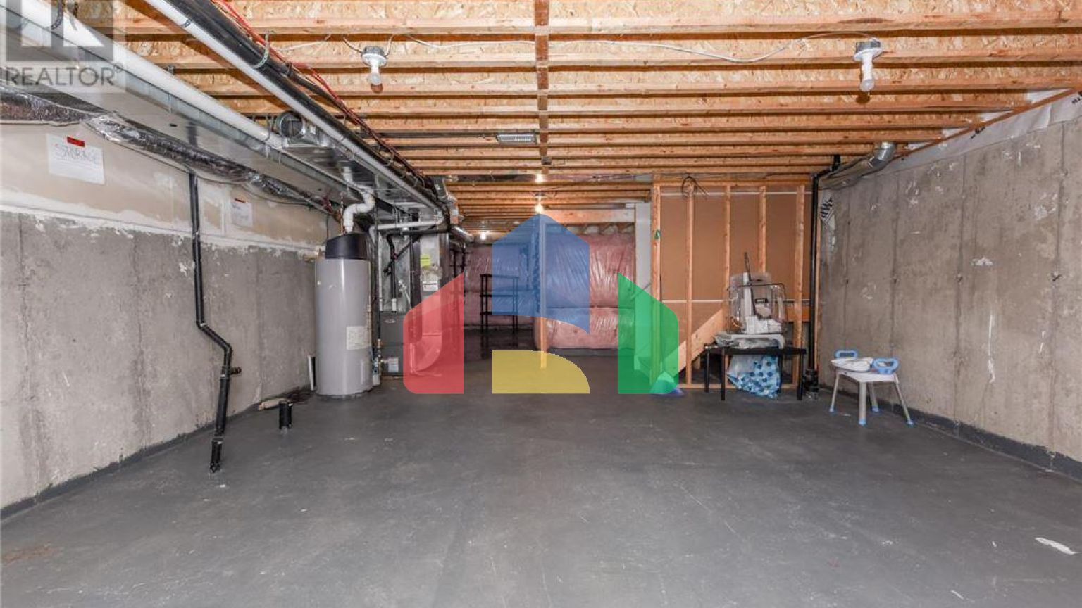 Residential - Single Family Home - Hamilton, Canada - Canada