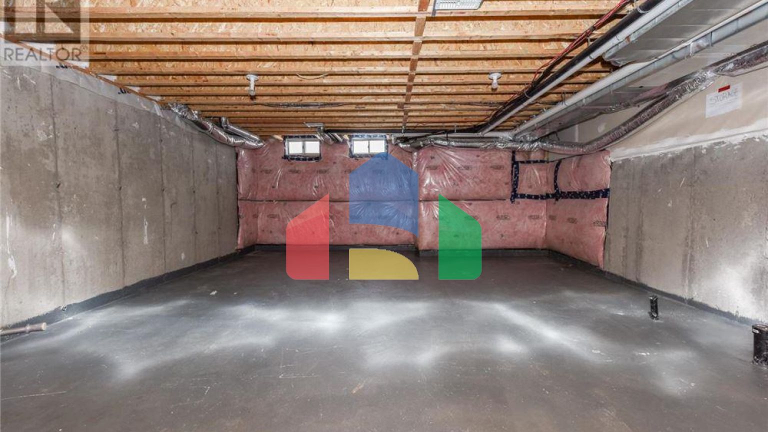 Residential - Single Family Home - Hamilton, Canada - Canada