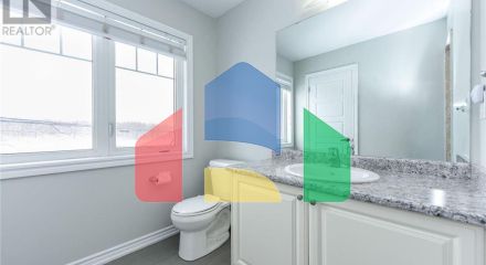 Residential - Single Family Home - Hamilton, Canada - Canada