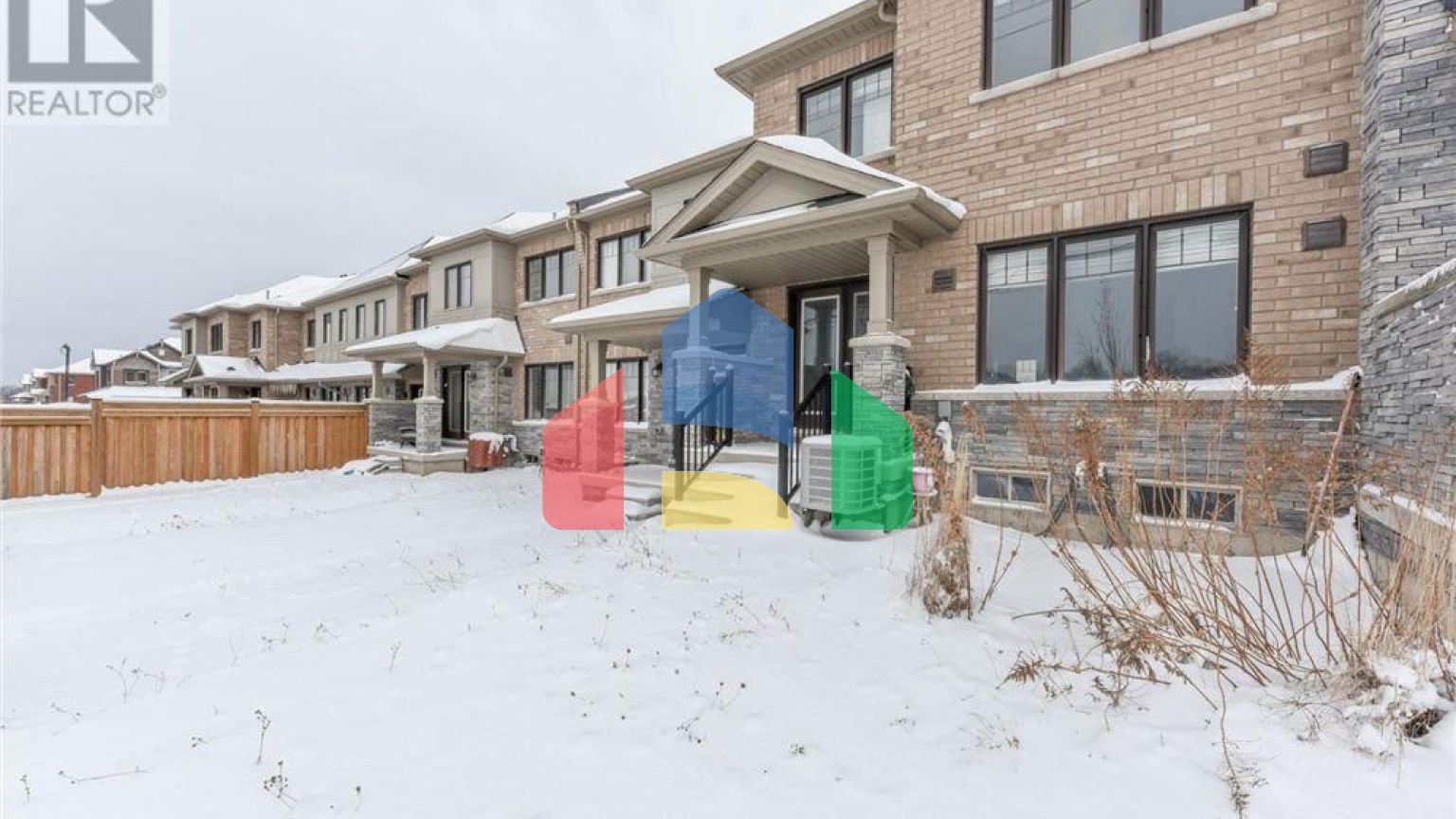 Residential - Single Family Home - Hamilton, Canada - Canada