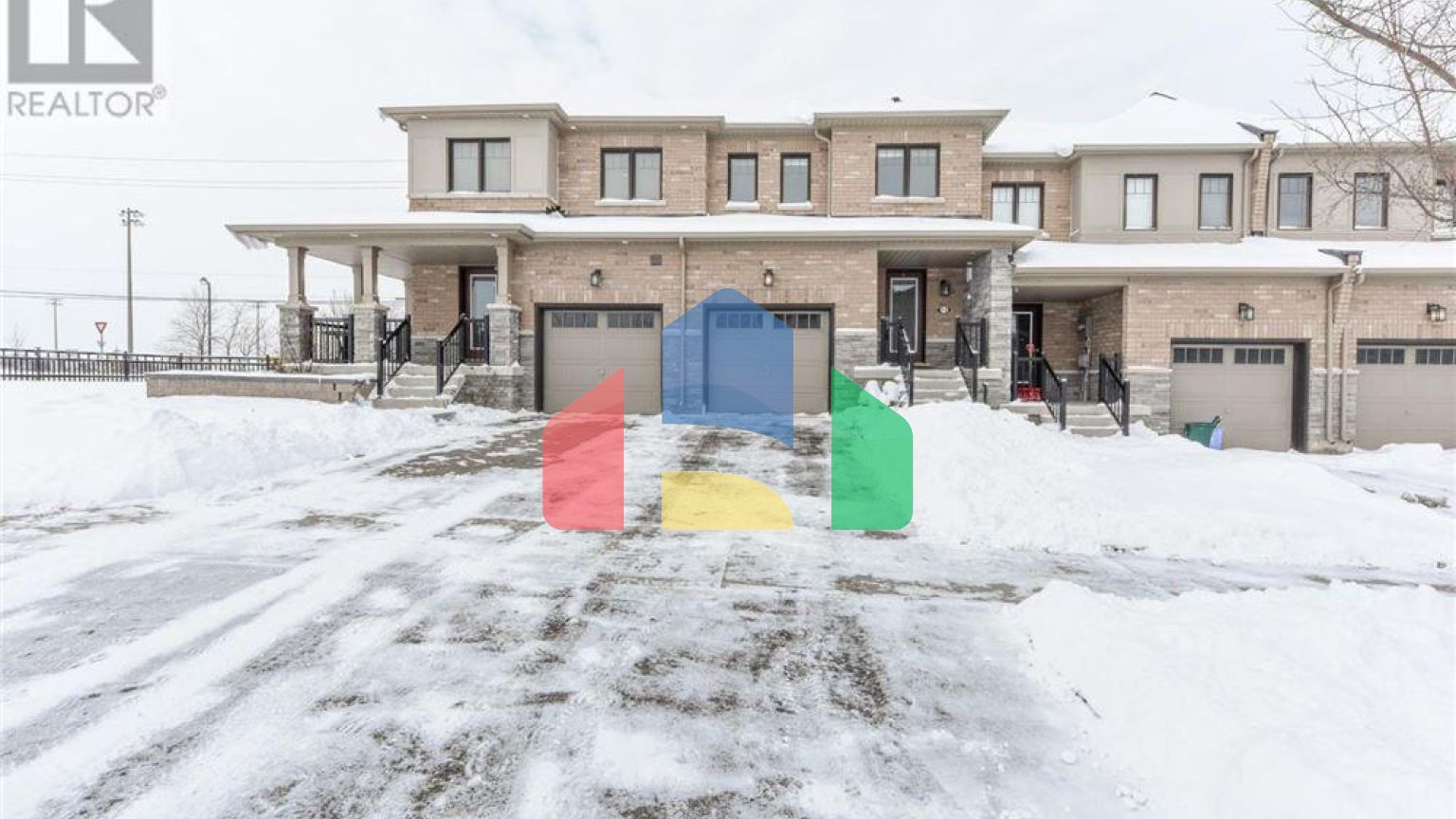 Residential - Single Family Home - Hamilton, Canada - Canada