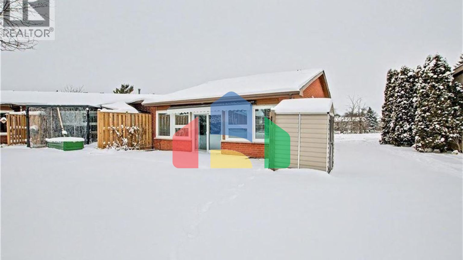 Residential - Townhouse - Hamilton, Canada - Canada