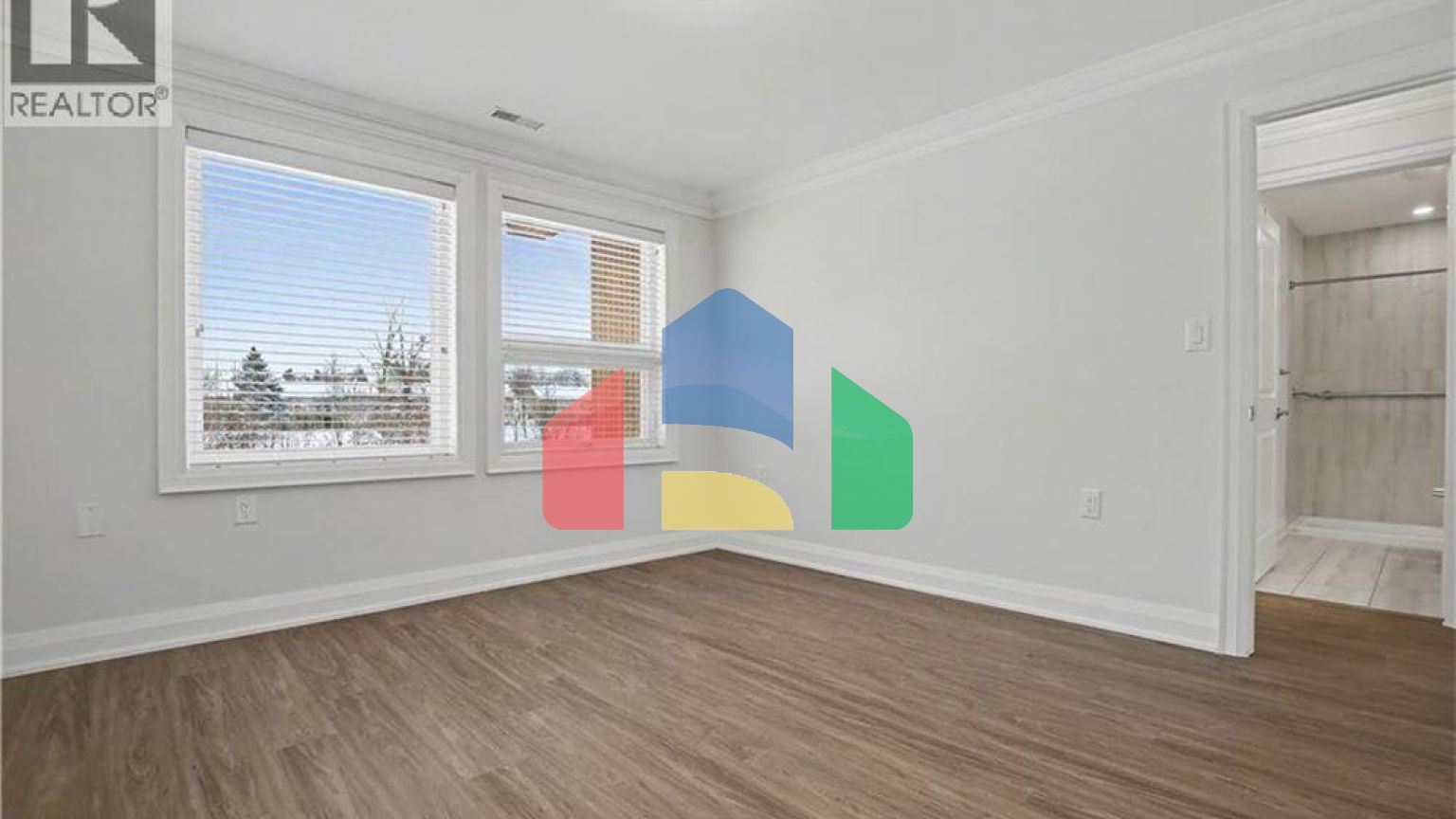 Residential - Townhouse - Hamilton, Canada - Canada