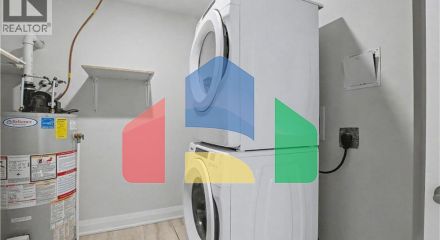 Residential - Townhouse - Hamilton, Canada - Canada