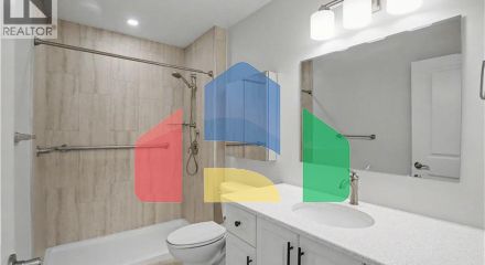 Residential - Townhouse - Hamilton, Canada - Canada