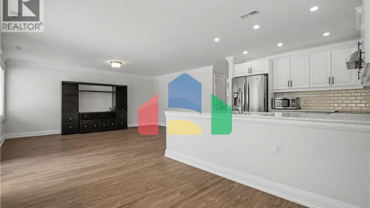 Residential - Townhouse - Hamilton, Canada - Canada