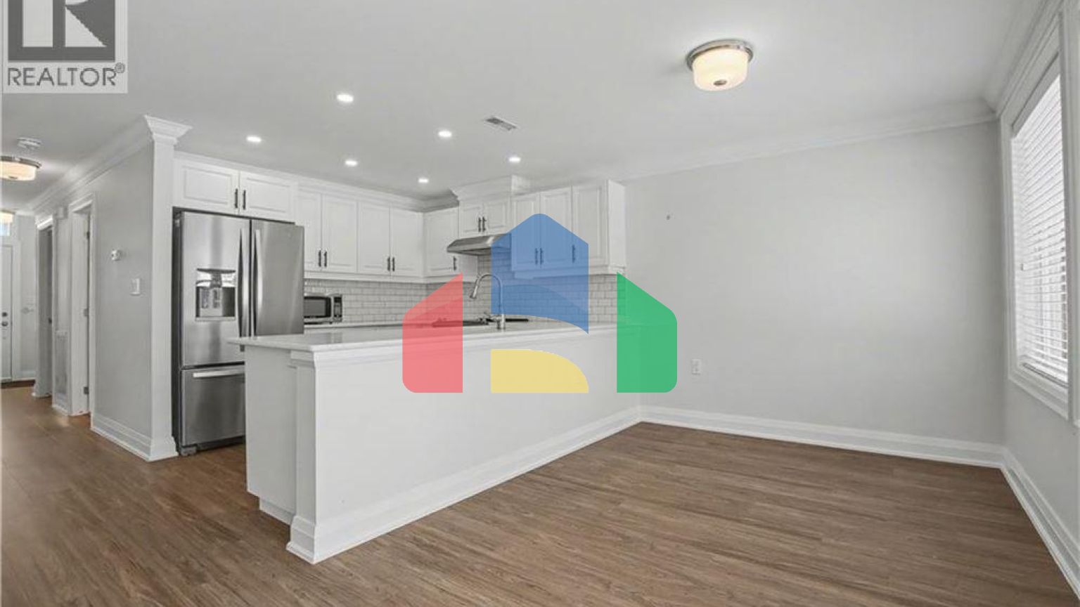 Residential - Townhouse - Hamilton, Canada - Canada