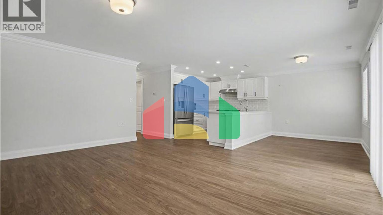 Residential - Townhouse - Hamilton, Canada - Canada